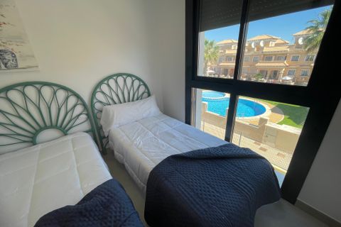 Bungalou a Playa Flamenca, Alicante, Playa Flamenca - € 249.000 | Ref: ks4858 - foto 12